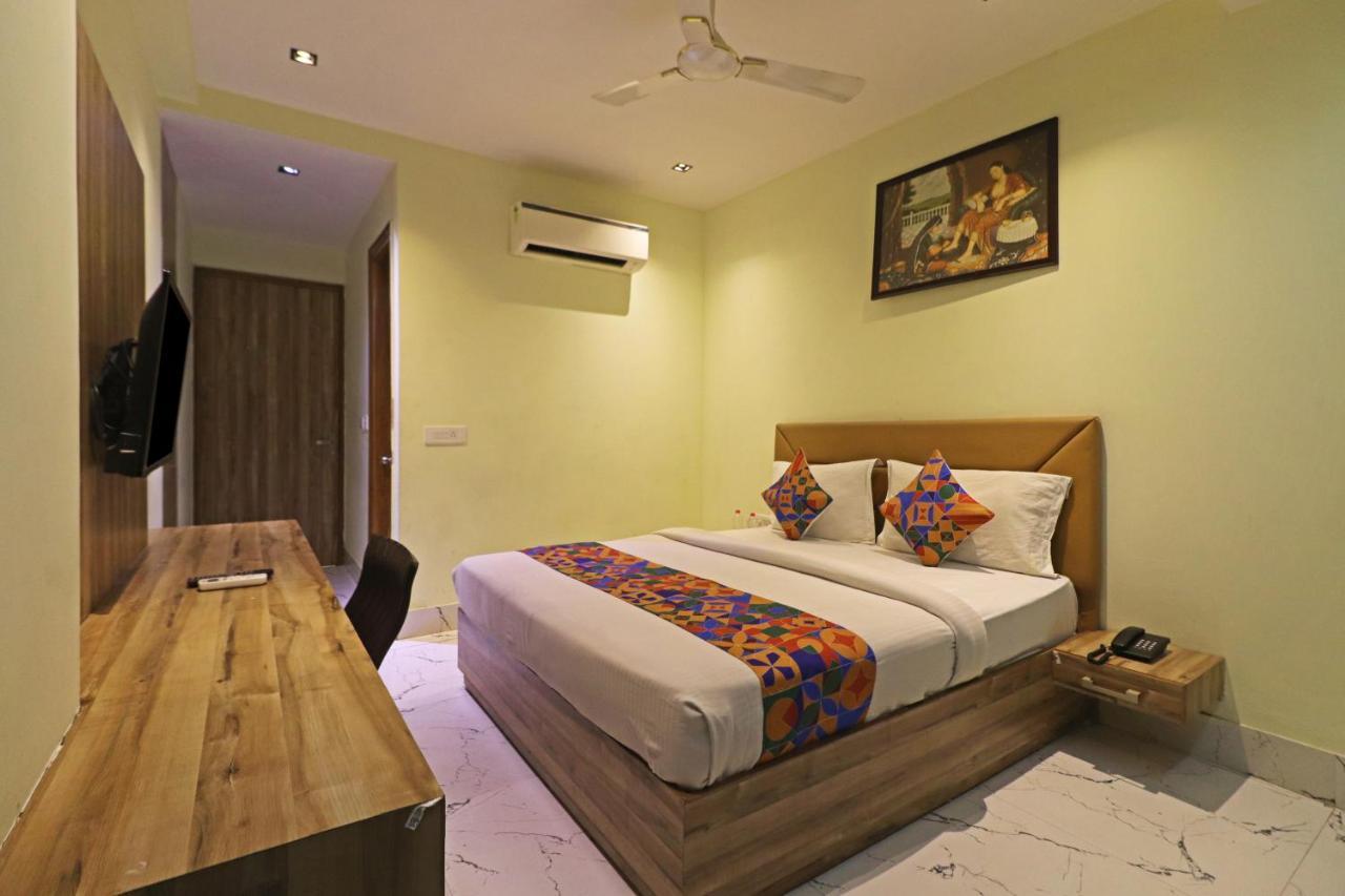 Hotel Good Vibe Near Delhi Igi Airport New Delhi Exterior photo